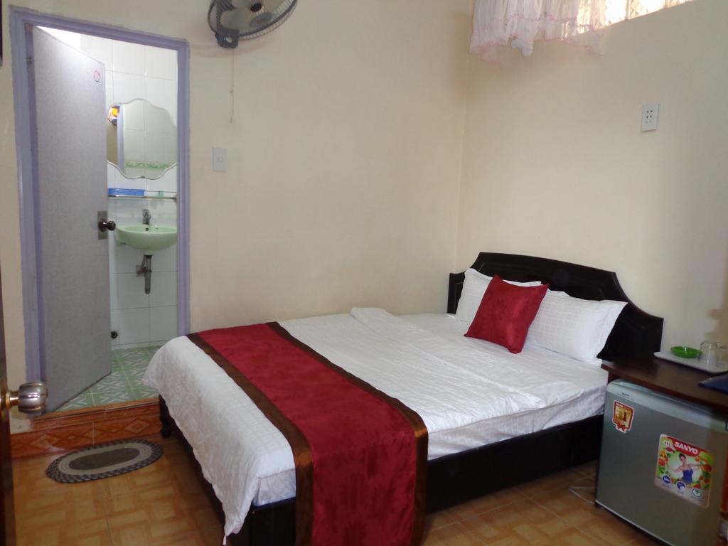 Phuong Tung Hotel Đà Lạt Exterior foto